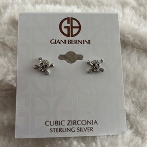 GIANI BERNINI skull earrings